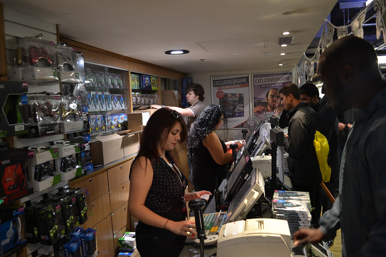 Game- GTA V Midnight Launch - 04